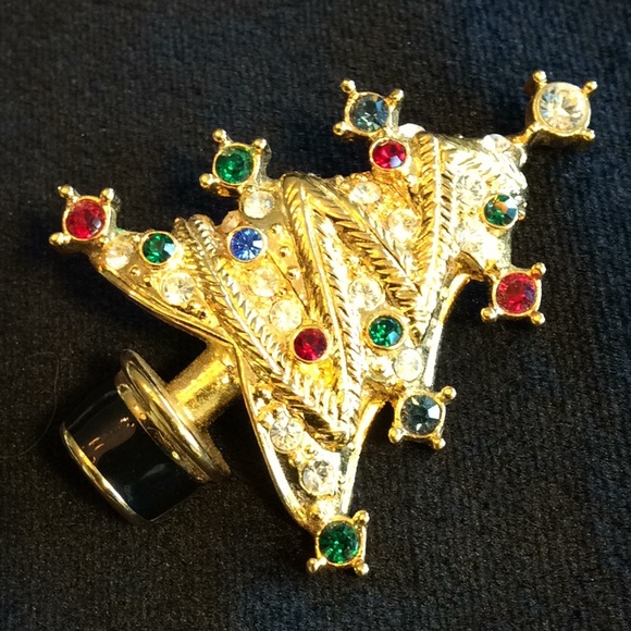 Carolee Vintage New Christmas Tree Brooch - Picture 2 of 5